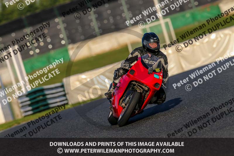 PJM Wedding Photography;enduro digital images;event digital images;eventdigitalimages;mallory park;mallory park photographs;mallory park trackday;mallory park trackday photographs;no limits trackdays;peter wileman photography;racing digital images;trackday digital images;trackday photos